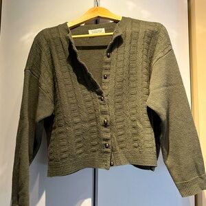 Gorgeous Wool Benetton cardigan